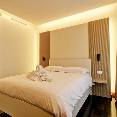 Sirthouse Rome